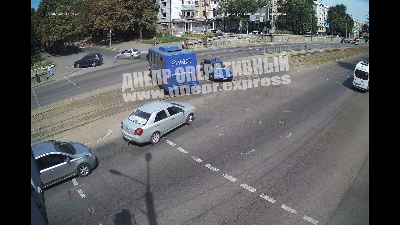 Дтп на богдана хмельницкого