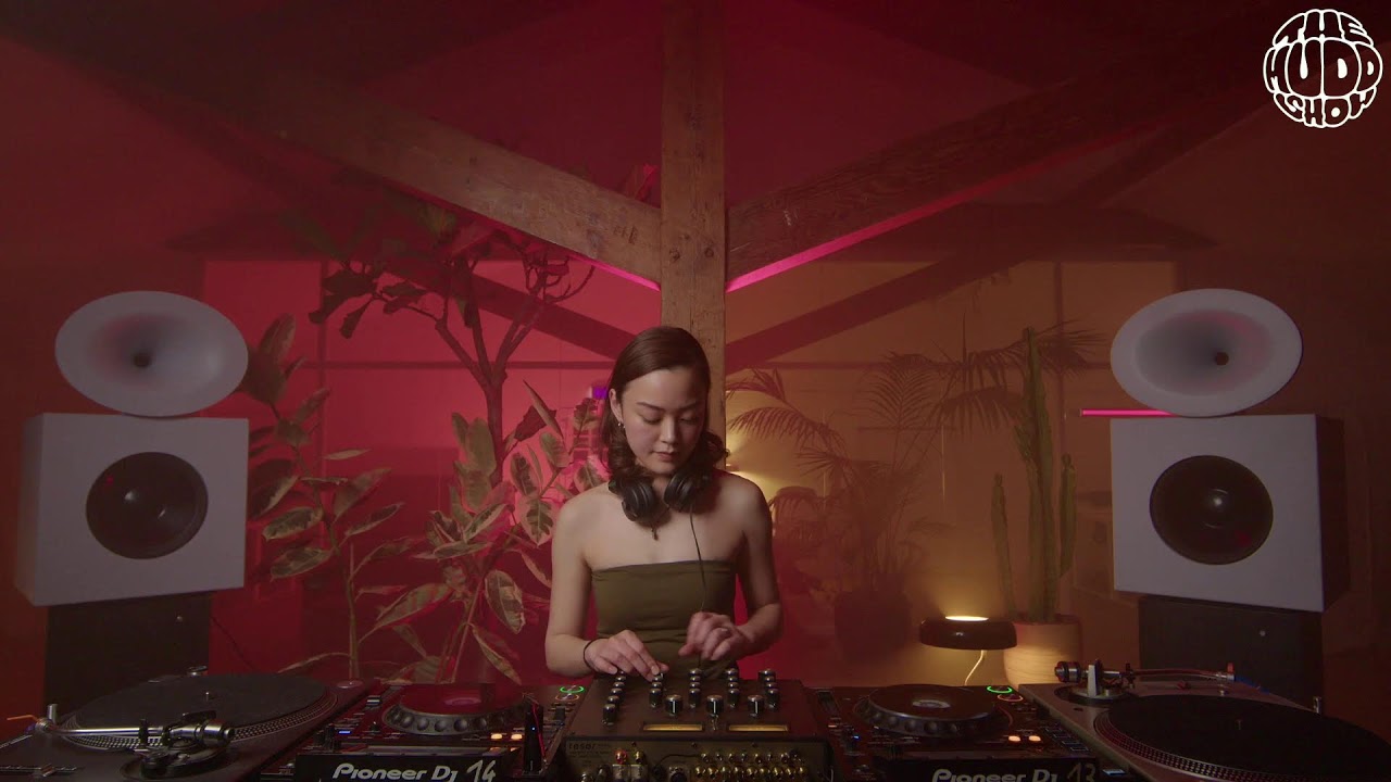 DJ MARIA. | themuddshow