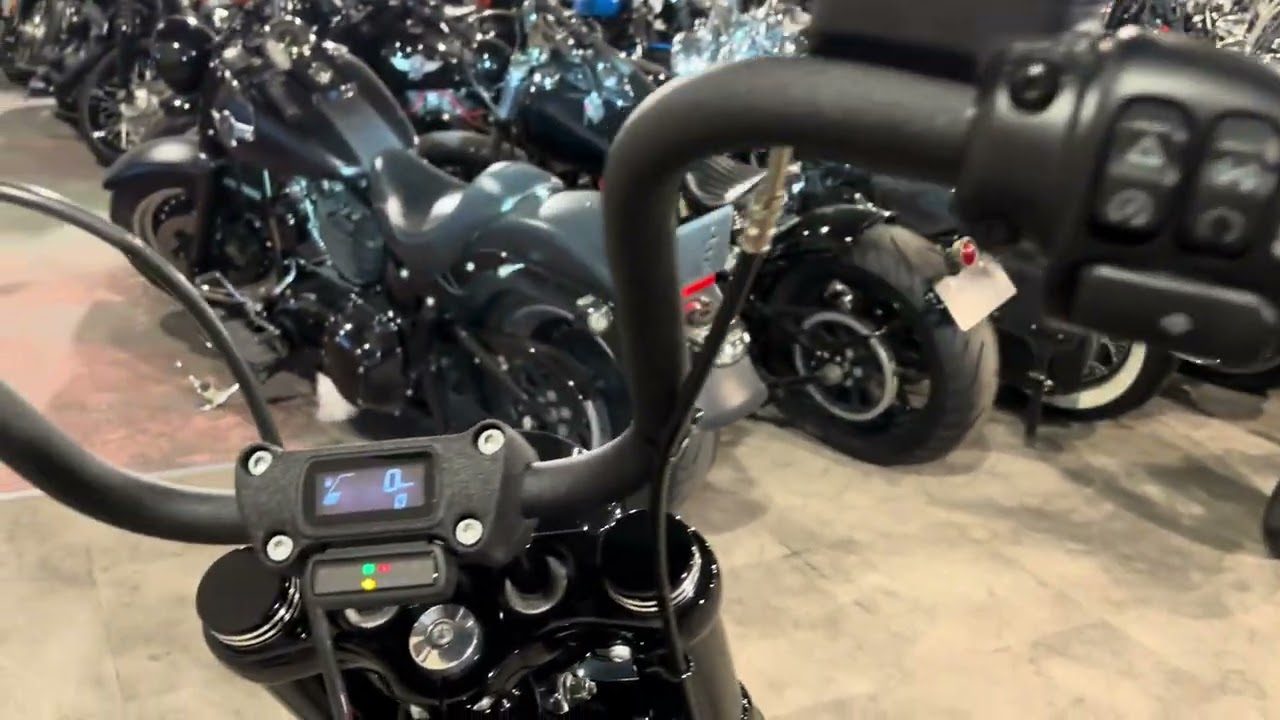 FXBBS Softail Streeet Bob 114/ハーレーダビッドソン の販売情報