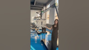 Compact Collaborative Palletizing Robot for Small Spaces