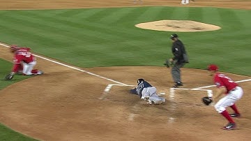 ATL@WSH: Uggla singles home two runs