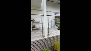 Rostfritt räcke med 12mm stänger