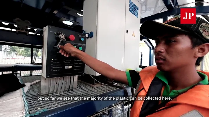 Plastic ‘interceptor’ to help clean Jakarta rivers