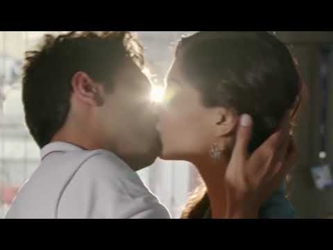Sonam Kapoor Hot Kissing Scene in Ultra HD !!! HD