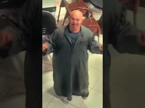 وصلة رقص عالمي من باشا البلد الحاج إبراهيم سنبل