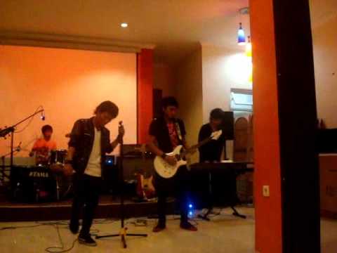 Arloji Band - Seandainya.wmv