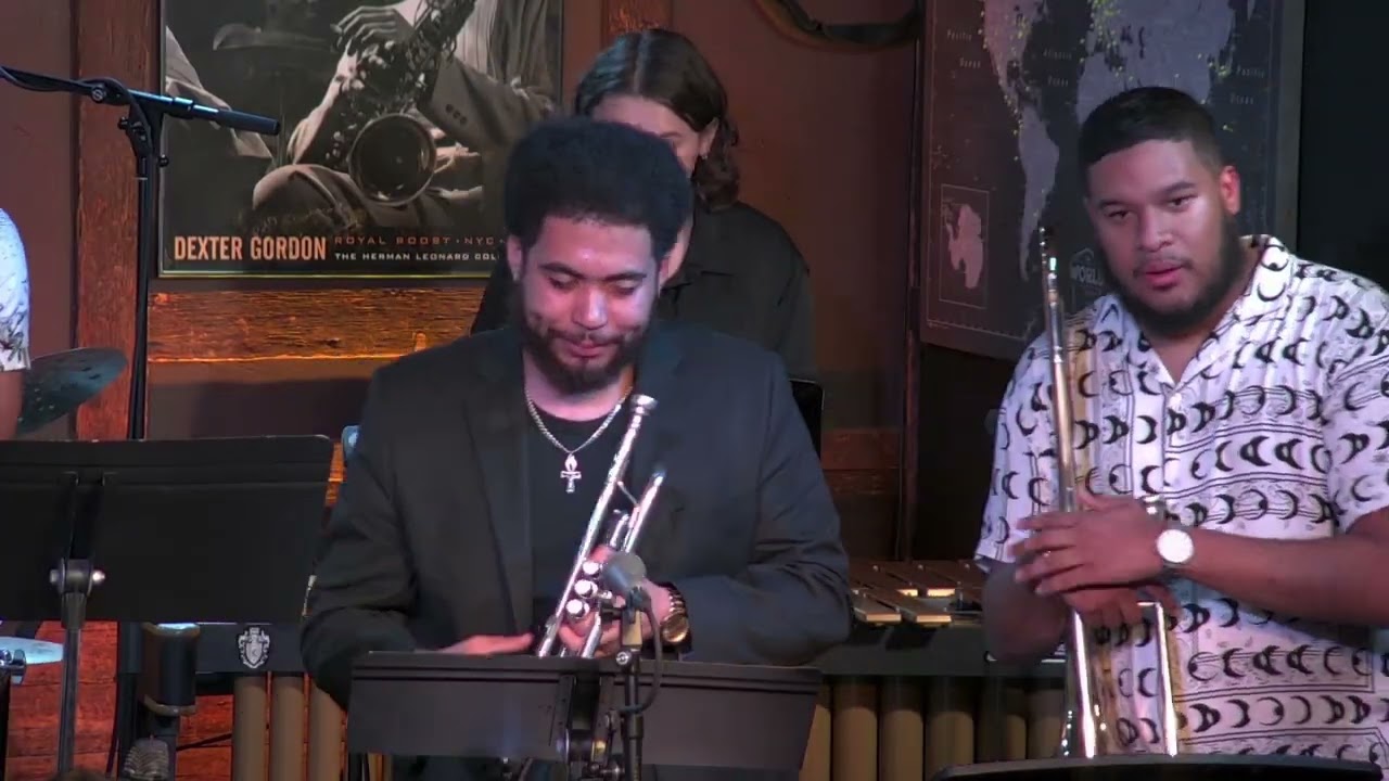 The CHRONICLES Live At Chris Jazz Cafe Room 308 YouTube The CHRONICLES Live At Chris Jazz Cafe Room 308 YouTube