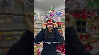 Uygun Fi̇yatli Yilbaşi Ürünleri̇ Satan Bi̇r Yer Buldum