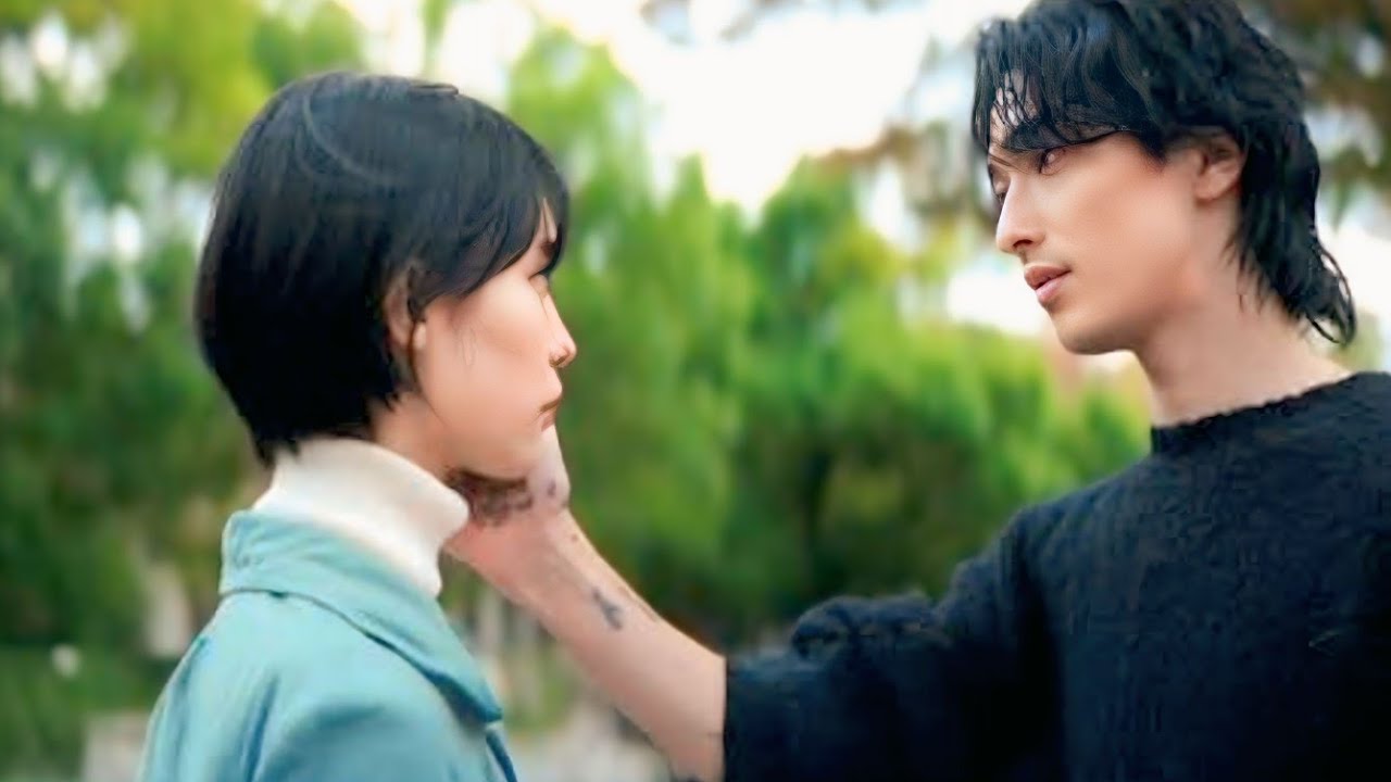 بنت كيوته بتقع فى حب شاب صايع بيتنمر عليها لكنه بيبدأ يحبها وبيقرر يتغير للاحسن عشانها ملخص مسلسل كا