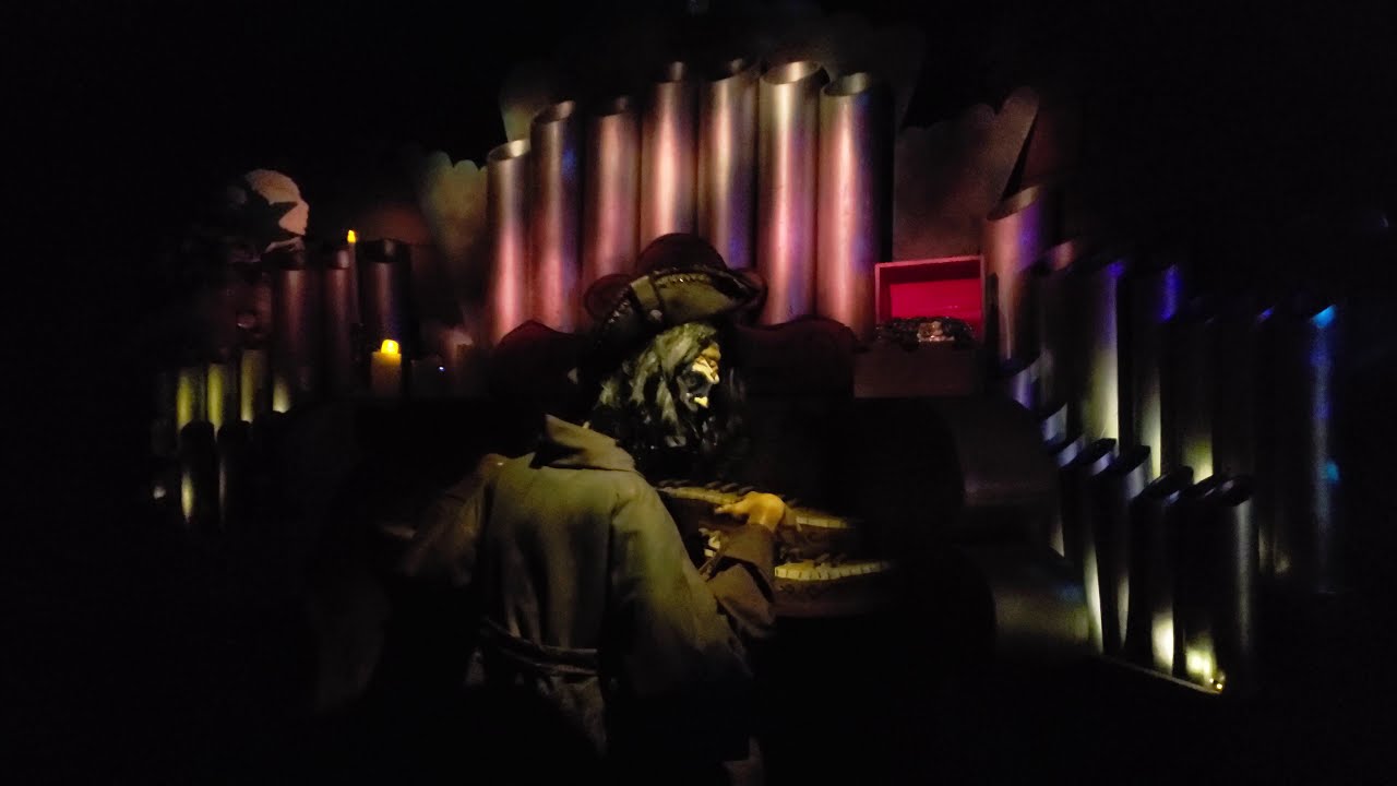 Pirates of the Deep Sea at Six Flags Fiesta Texas! (4K)