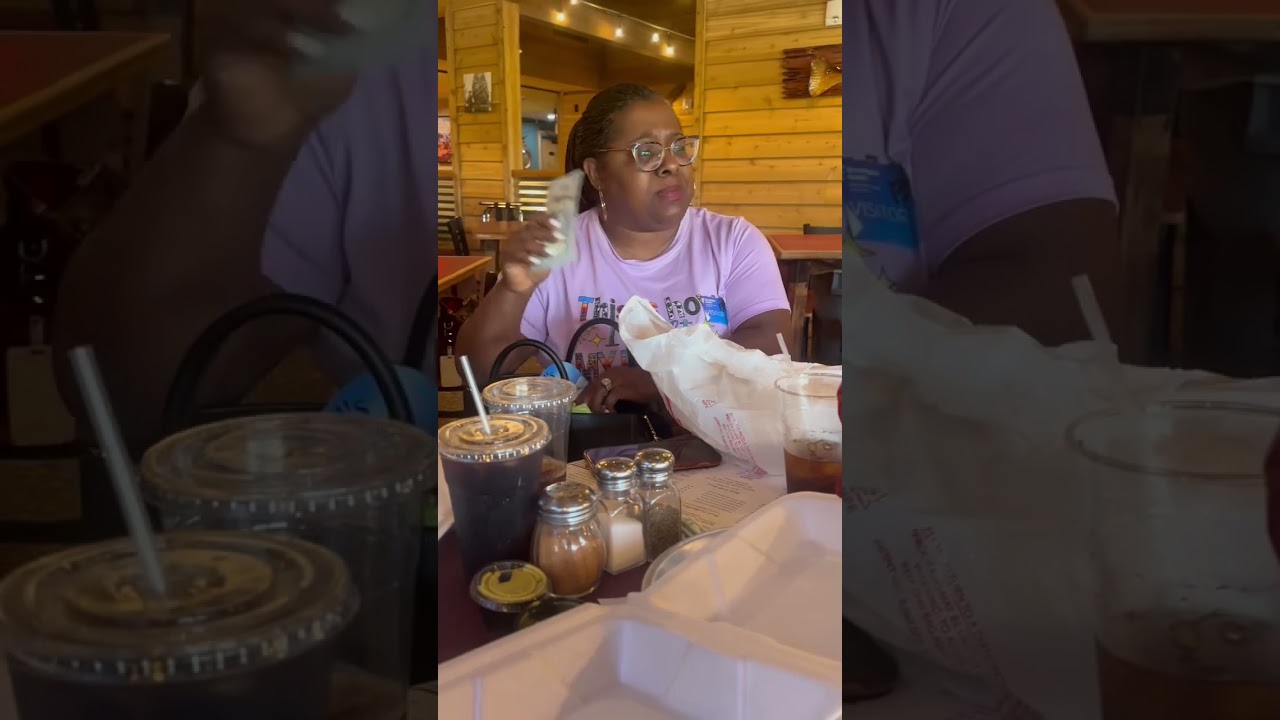 У "сахарной мамочки" не хватило денег на оплату счета 