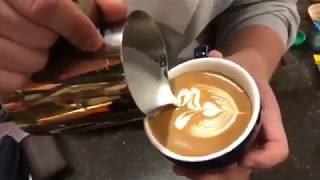 كيفية عمل أشكال بالحليب في فنجان القهوة الكابوتشينو