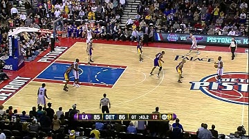 03 06 2012   Lakers vs  Pistons   Andrew Bynum Yells At Derek Fisher Because He Sucks