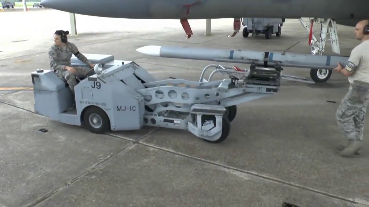 ticket yemek kartı Boeing F 15s and the Air National Guard 30 Years Strong