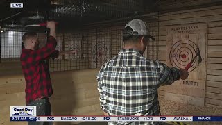 Axe throwing at FlannelJax in Seattle | FOX 13 Seattle