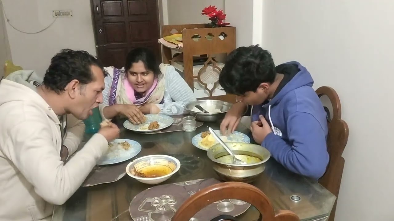 রাতে কি দিয়ে খাইলাম