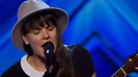 Louise Adams sings "Feeling Good" - Room Auditions...