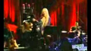 Avril Lavigne Losing Grip Official Music Video [HQ]