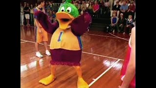 Capri Sun Sport (Duck Mascot) Commercial Nickelodeon NIKP 53 (Jan 24, 2005)