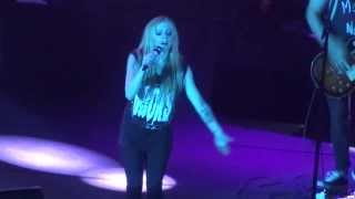 The Avril Lavigne Tour 2014 - Complicated Live in Manila