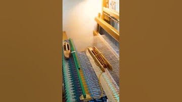 some progress on a krokbragd rug :) #rugmaking #handwoven #weaving