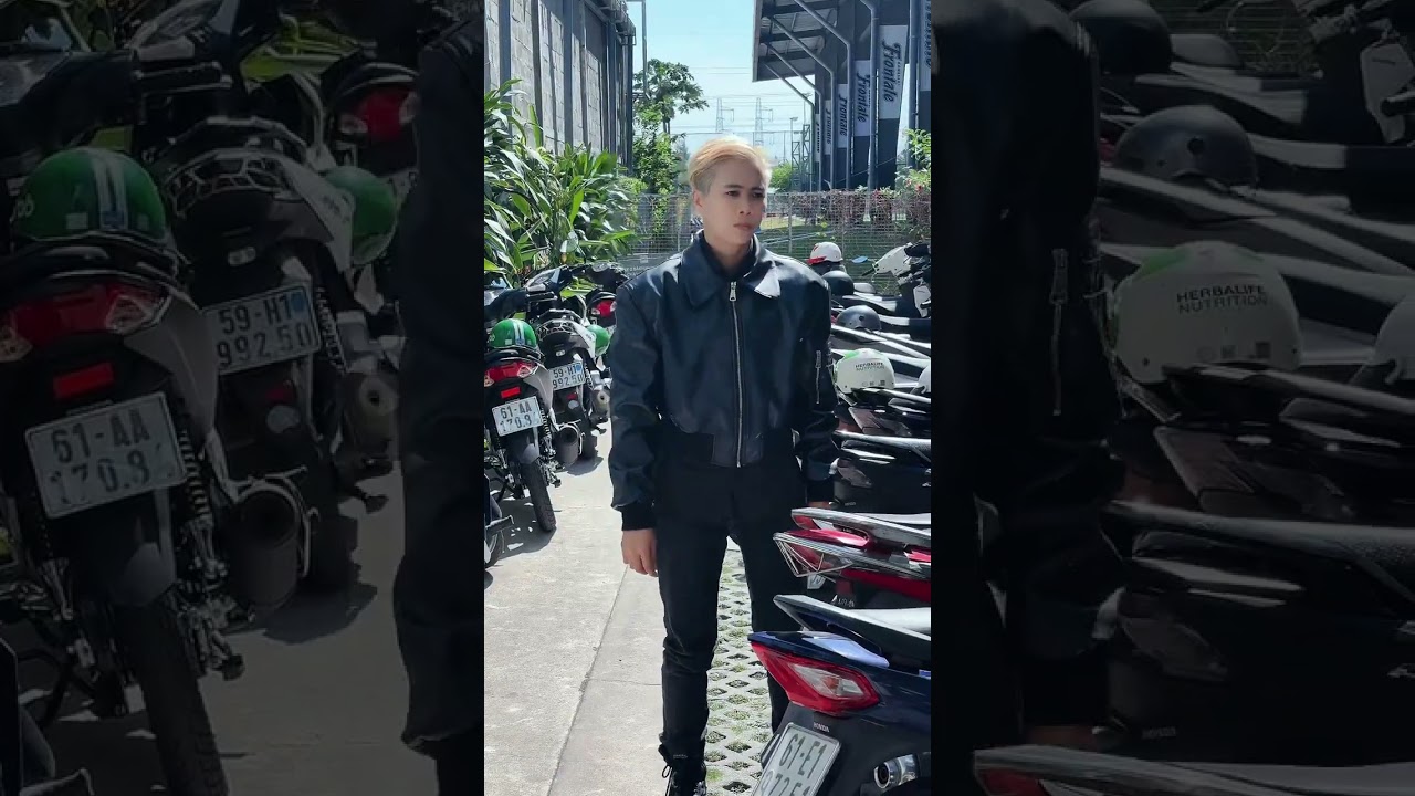 Small acts of love [Tracy Huynh] 