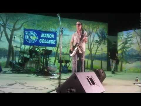 LeCompt Doing Band of The Run