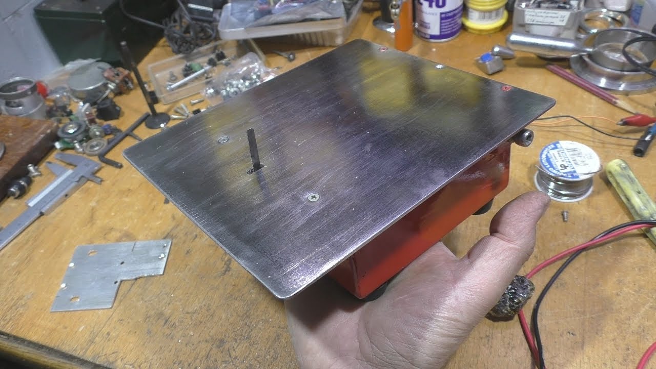 Настольный мини лобзик.