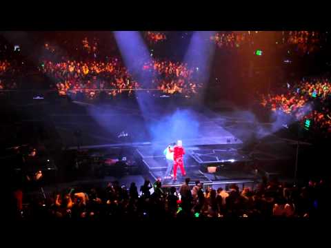 林峯 A Time 4 You 演唱會 - Because Of You