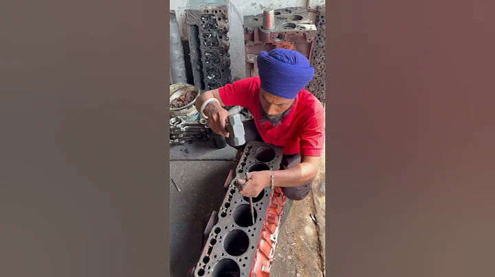 How to sleeve removing #shortsfeed #automobile #repair #leyland #hino #engine #car #jcb #toyota #oil