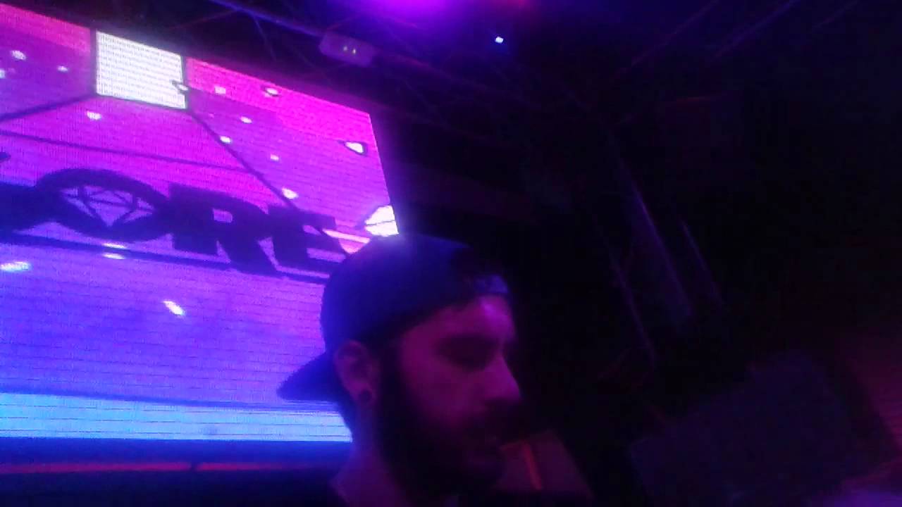 Borgore - Kiss my lips live at Sunhound