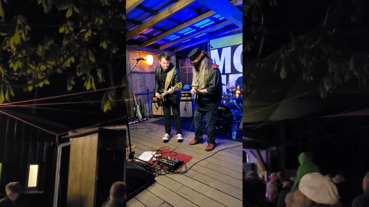 Monokel Kraftblues Moosheide