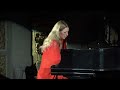 Capture de la vidéo L'esibizione Della Pianista Valentina Lisitsa Al “Concerto D'autunno” A Villa Abamelek, 13/11/2023