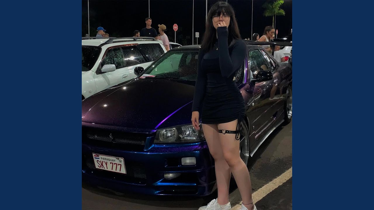 東急LOVE Comme des Garcons PLAY Rhinestone Heart Tee – Extra Butter