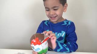 Izaak Opening 3 Eggs Surprise for kids Pretend Play Dress Up TBTFUNTV