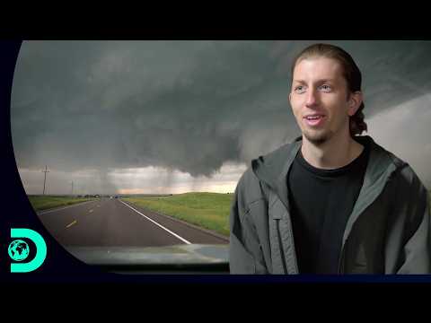 Tanner Charles' Risky Expedition | Storm Chasers: Into the Eye of the Storm | Discovery