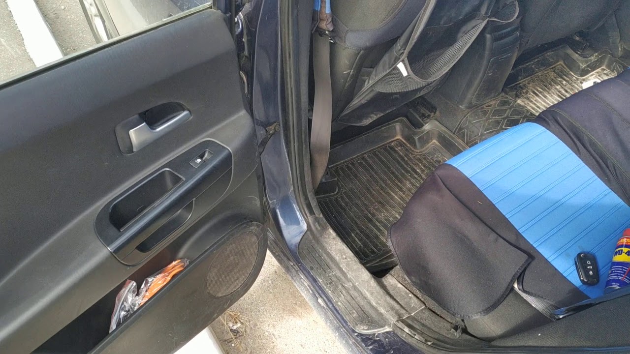 Какие инструменты нужны для разборки задней двери на Kia Ceed?