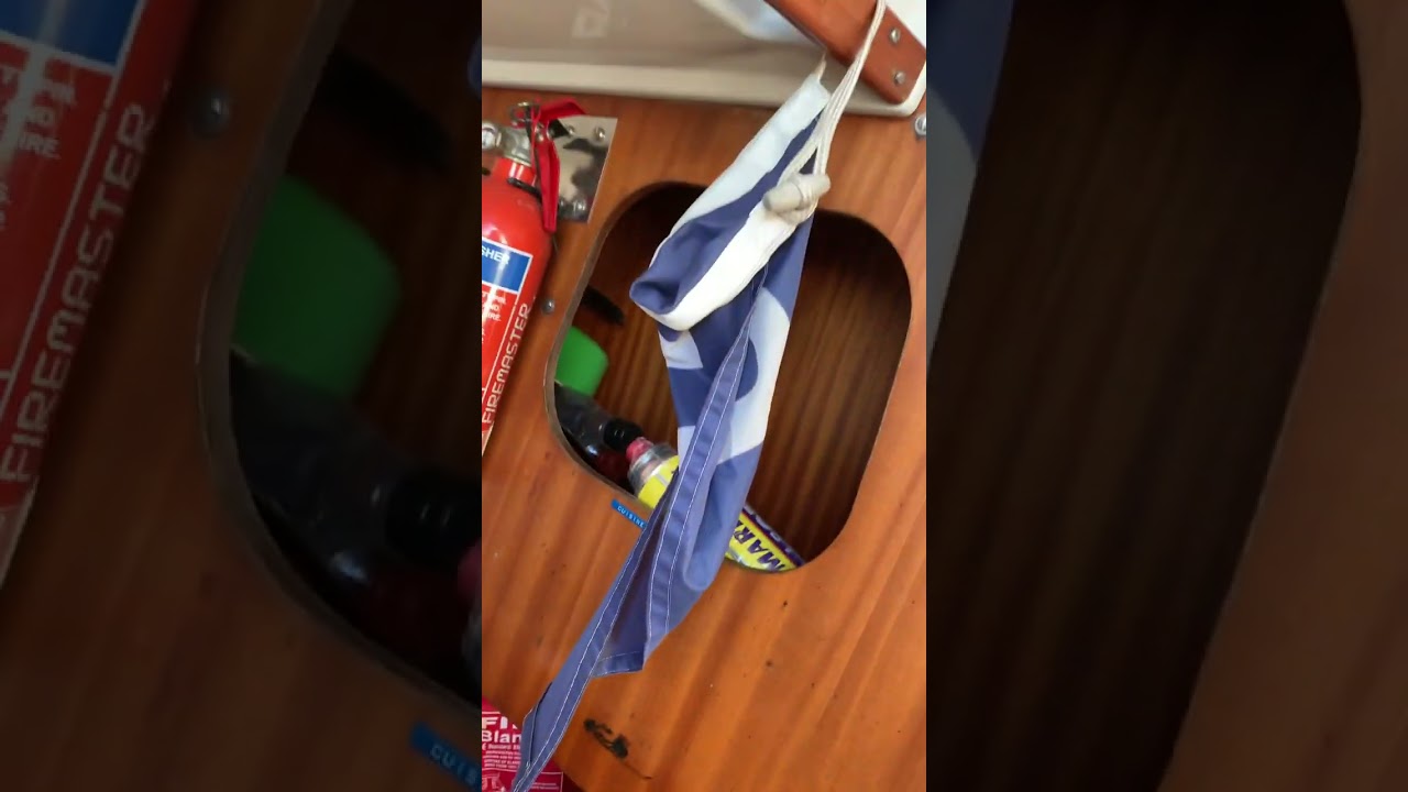 Phoenix Ecume de mer for sale inside