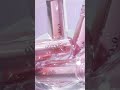 オーバーグロウティントオイル膜が唇をつつみ、ぷっくりボリュームと光沢感を演出　 #etude #ティント #エチュード