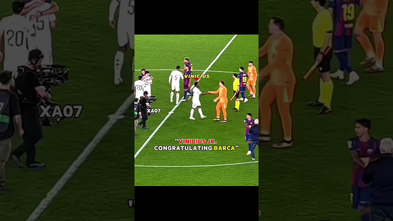 Vinicius Paid Respect To Barcelona Players❤️‍🩹😍 #shorts #ronaldo #messi #shortsvideo