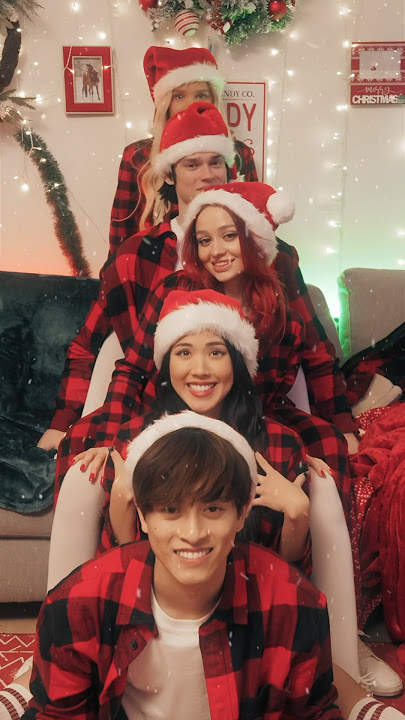 Merry Christmas from Alan’s Universe 🎅🏻🌎