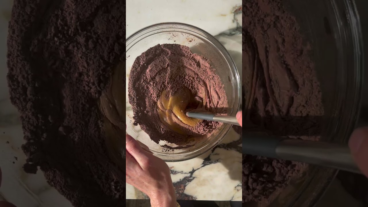 chewy brownie + chocolate ganache = the cosmic brownies of your dreams 