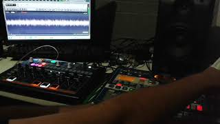 Drumbrute Impact, EMX-1. Techno