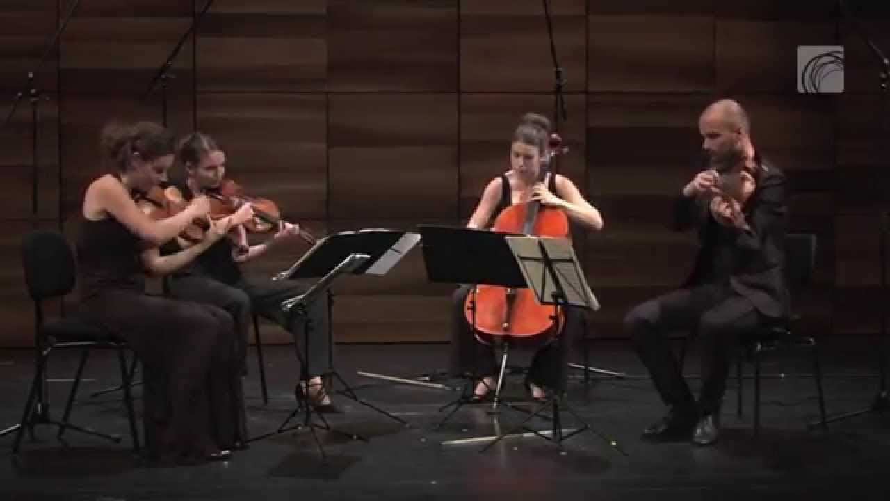 Quatuor Voce plays Bartok Allegro pizzicato