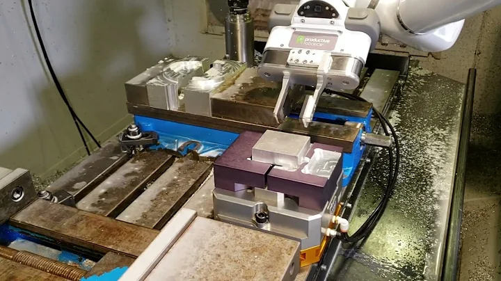 Haas Mill Machine Tending Automation with the OB7 Cobot