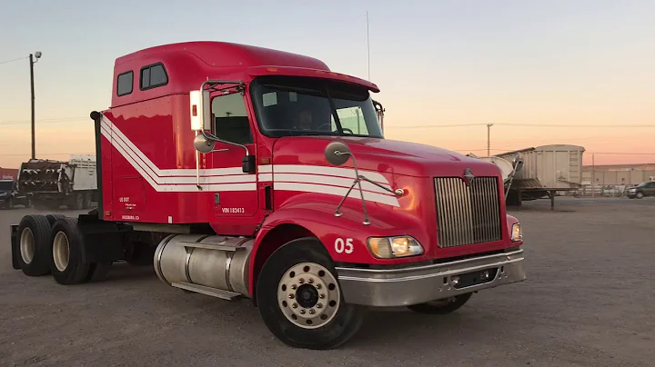 BigIron Online Auction,  2005 International 9400 I Truck Tractor, Sells December 20, 2017