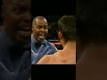 Pacquiao Pinabagsak si Marquez ng isang left straight