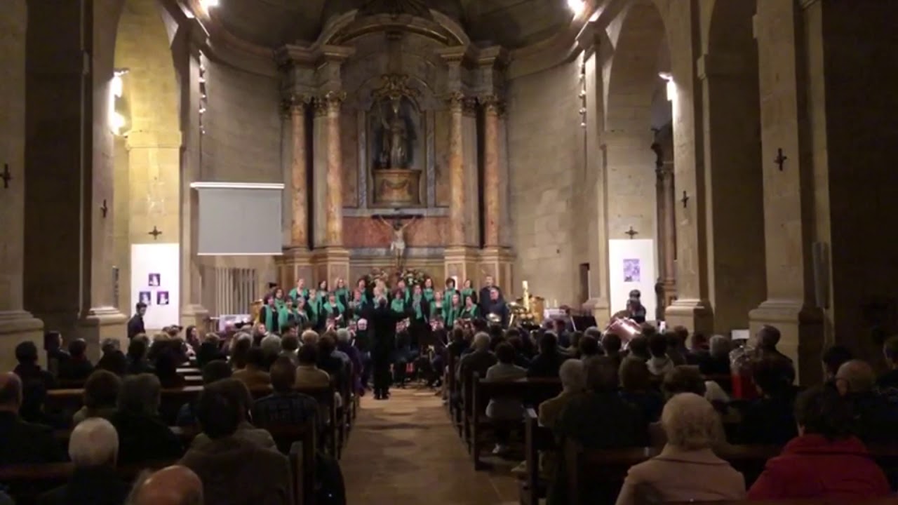 Olentzero, Musikalia Banda & Kimetz Abesbatza (Herrikoia, Mold: Jabier Ituarte)