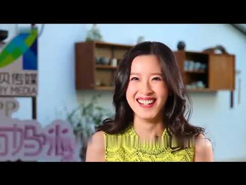 章泽天现身香港艺术展不见刘强东，久违露面的她，仍是“奶茶妹妹”