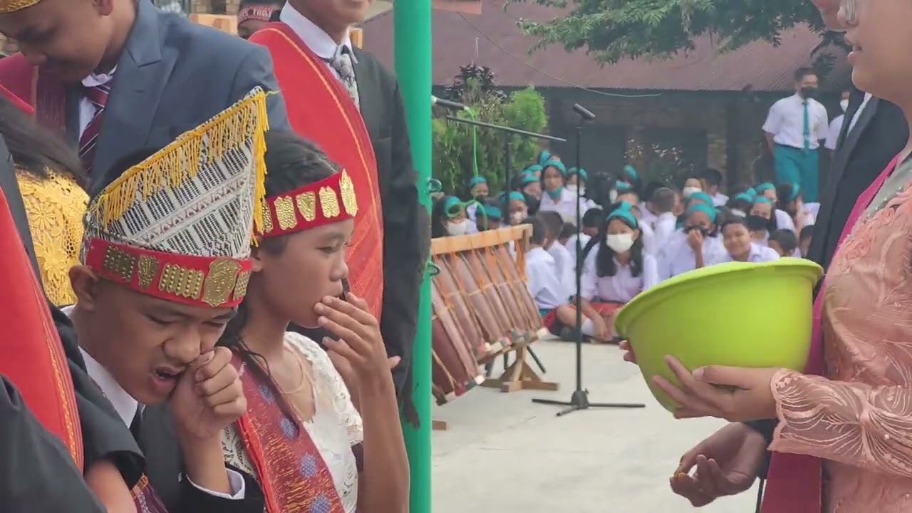 Menghidupkan Budaya Batak Bagi Generasi Muda dgn kegiatan Batak Day di SMP Budi Dharma Balige